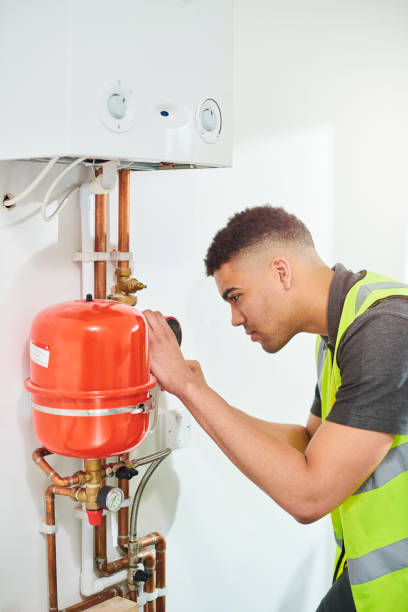 genç isıtma mühendisi - isıtma tesisatı mühendisi stok fotoğraflar ve resimler