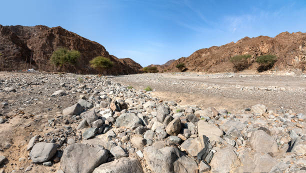 Hatta is known for its beautiful scenery – mountains, wadis, farms, dams and fresh air