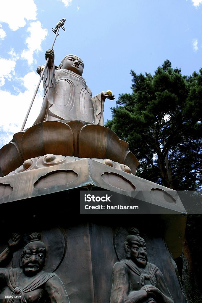 Grande statua del buddha - Foto stock royalty-free di Ambientazione esterna