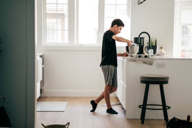 istock How Kids Benefit From Chores 1158913646