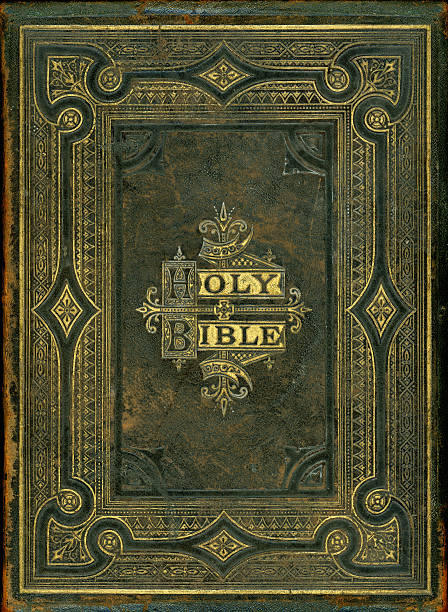 cobertura do século xix bíblia - book book cover old bible - fotografias e filmes do acervo