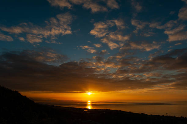 istock Beautiful Osaka Bay sunrise, sky and sea 1158944455