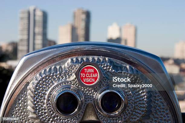 Tourist Fernglas 3 Stockfoto und mehr Bilder von Sehen - Sehen, Völlig Lichtdurchlässig, Aussicht genießen