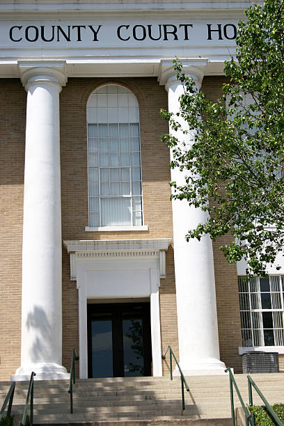 istock County Court House 115895082