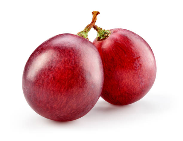 붉은 포도. 두 개의 포도 열매가 분리되었습니다. - red grape 뉴스 사진 이미지