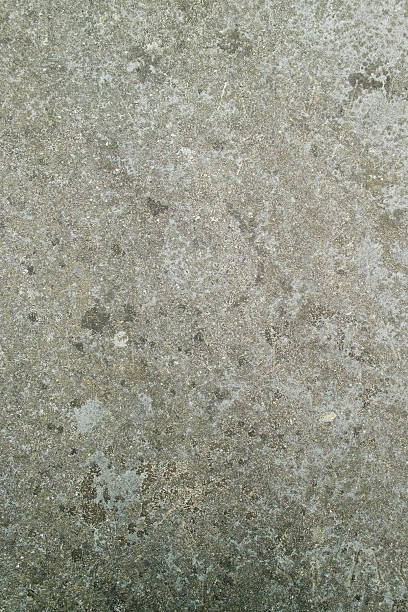 Zniszczony przez warunki atmosferyczne Aberdeen Granit Kamień powierzchni – zdjęcie