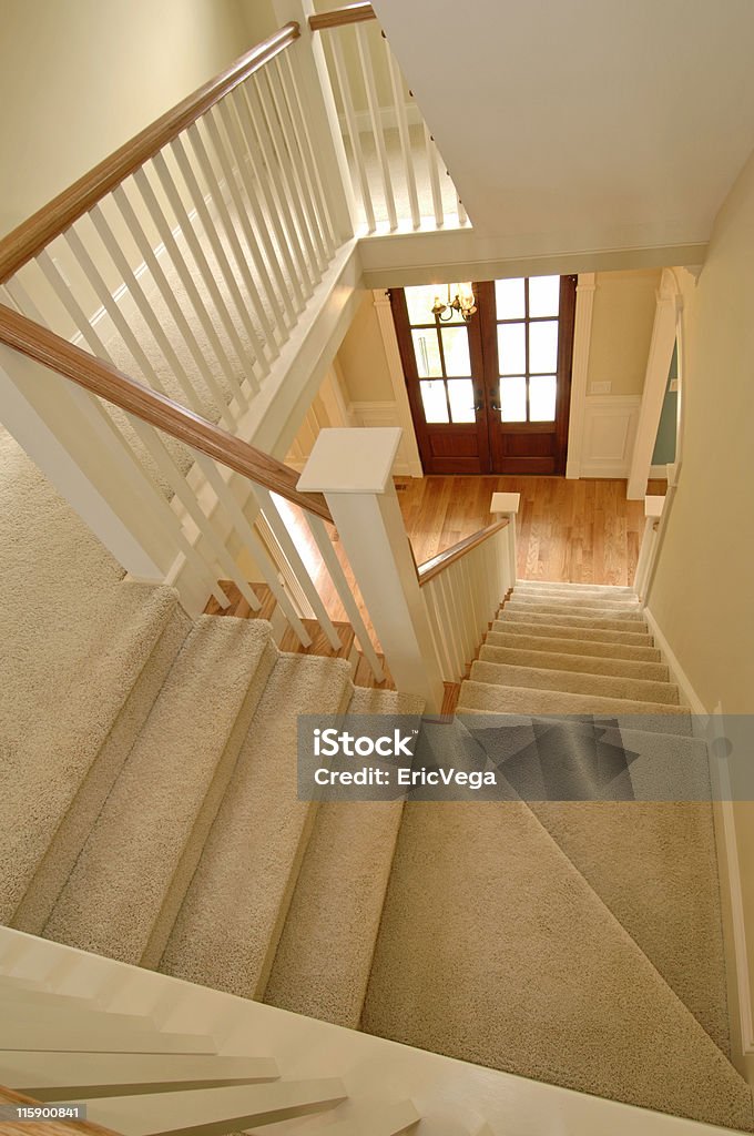 Treppenhaus im gehobenen zu Hause - Lizenzfrei Eigenheim Stock-Foto