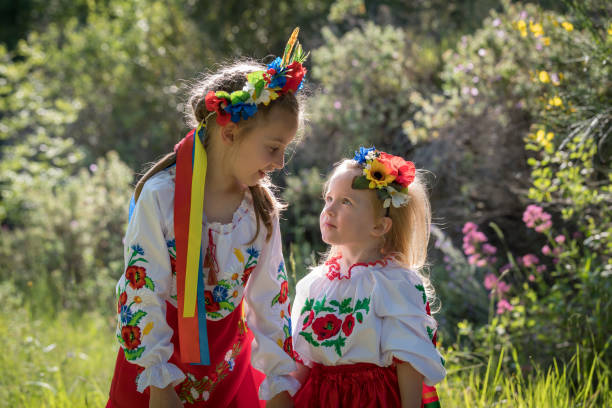 istock Sisters in Ukrainian national dress 1159023664