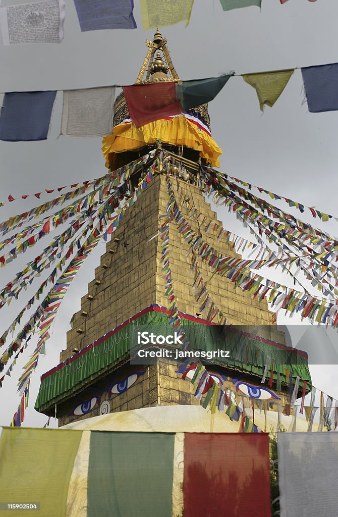 Oração bandeiras e Boudha stupa - Royalty-free Arquitetura Foto de stock