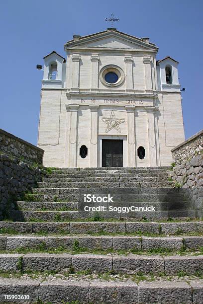 Passos De Igreja - Fotografias de stock e mais imagens de Acabado - Acabado, Antigo, Cristianismo