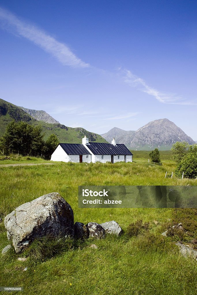 Blackrock cabana em um dia claro - Foto de stock de Cena Rural royalty-free