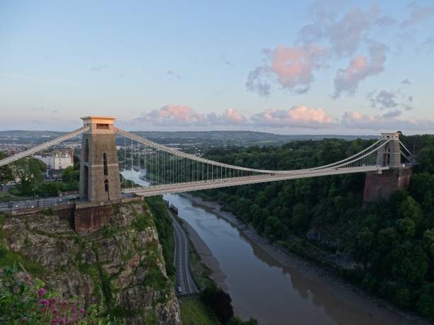 istock Clifton Suspension Bridge at Sunset, Bristol, England 1159066118