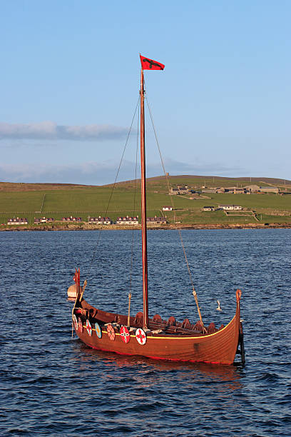 vikingboat - viking ship shetland islands passenger ship sailing ship stock-fotos und bilder