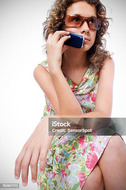 Teen Al Telefono - Fotografie stock e altre immagini di Adolescente - Adolescente, Adolescenza, Adulto