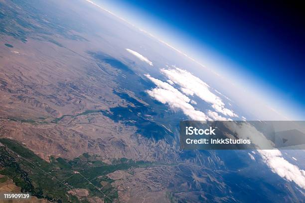 Scogliere Di Aerea - Fotografie stock e altre immagini di Stratosfera - Stratosfera, Pianeta Terra, Spazio cosmico
