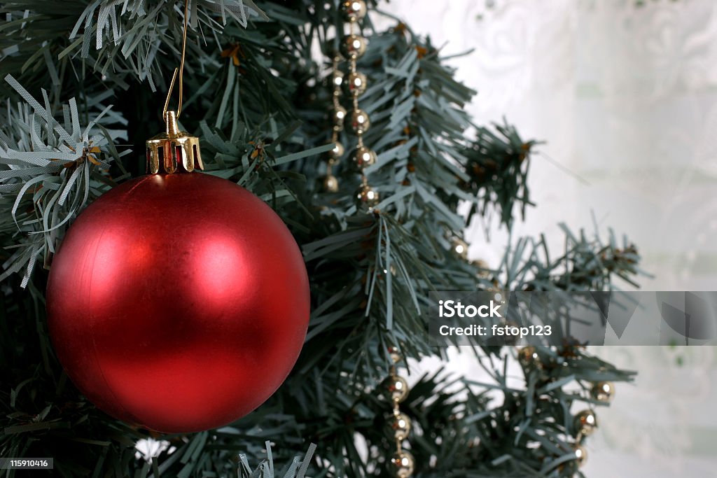 クリスマスツリーのボール - カラー画像のロイヤリティフリーストックフォト