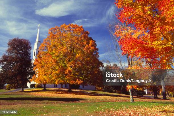 Herbst Farbe Stockfoto und mehr Bilder von Berkshires - Berkshires, Massachusetts, Dorf