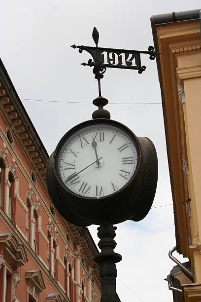 nostalgia clock of 1914