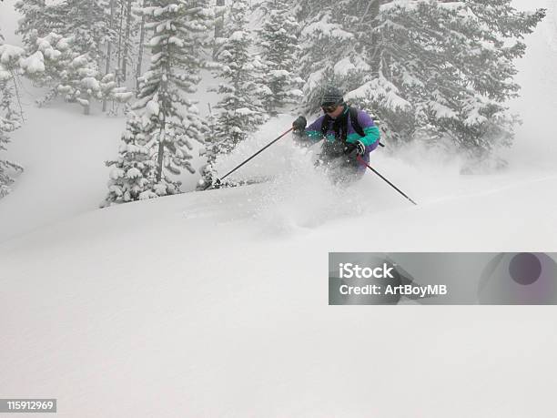 スキーパウダー - 1人のストックフォトや画像を多数ご用意 - 1人, しぶき, ふわふわ
