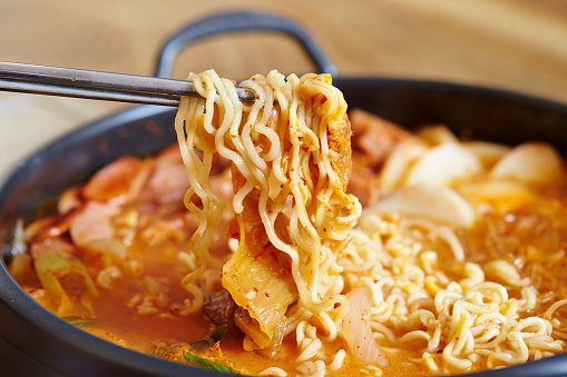 Korean hot pot with noodle