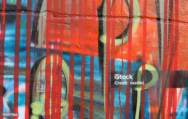 Daubed Стена — стоковые фотографии и другие картинки Граффити - Граффити, Кровь, Наутро