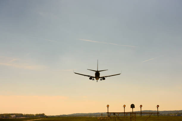 istock Airplane airport landing 1159196551