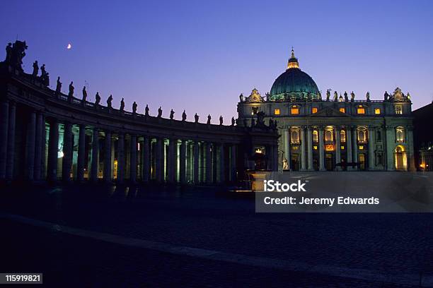 Playa De Saint Peters Basilica Ciudad Del Vaticano Italia Foto de stock y más banco de imágenes de Aire libre