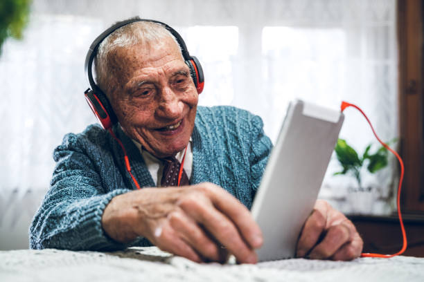 istock Enjoying The Groove 1159198968