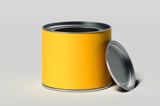 la peinture ouverte jaune peut isoler sur le fond blanc, rendu 3d. - inkpot photos et images de collection