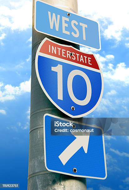 Interstate 10 Los Angeles Houston Jacksonville - Fotografie stock e altre immagini di Asta - Oggetto creato dall'uomo - Asta - Oggetto creato dall'uomo, Autostrada, Autostrada a corsie multiple