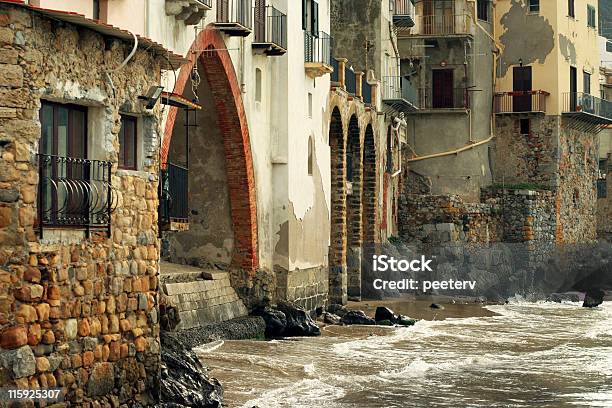 Cefalù - zdjęcia stockowe i więcej obrazów Cefalù - Cefalù, Architektura, Bez ludzi