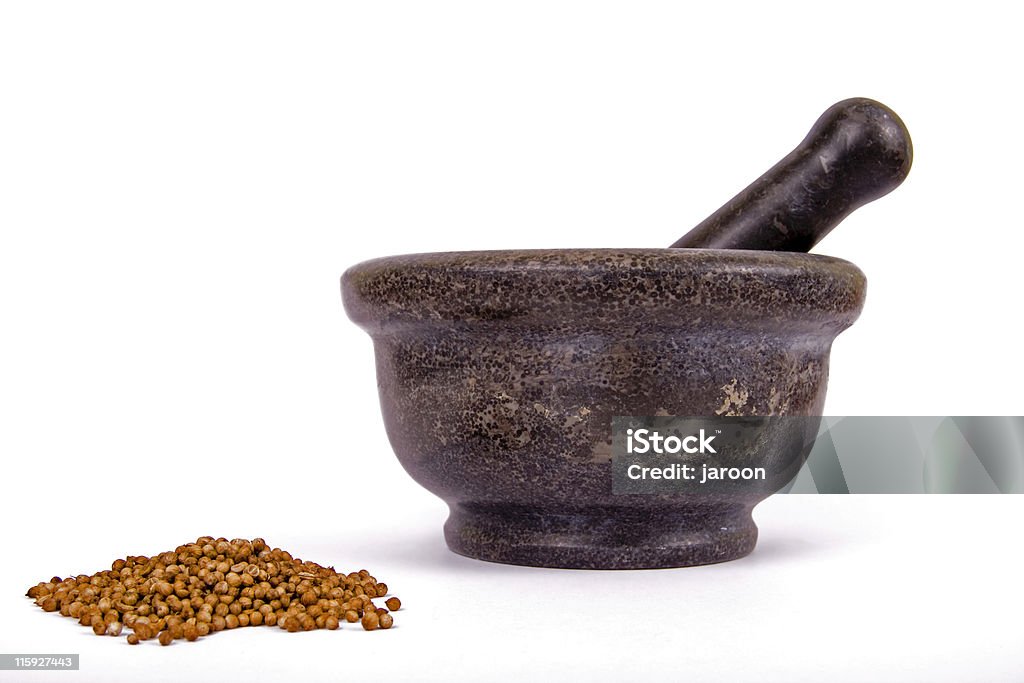 "Coriandrum sativum" ou coentro e Almofariz - Foto de stock de Alimentação Saudável royalty-free