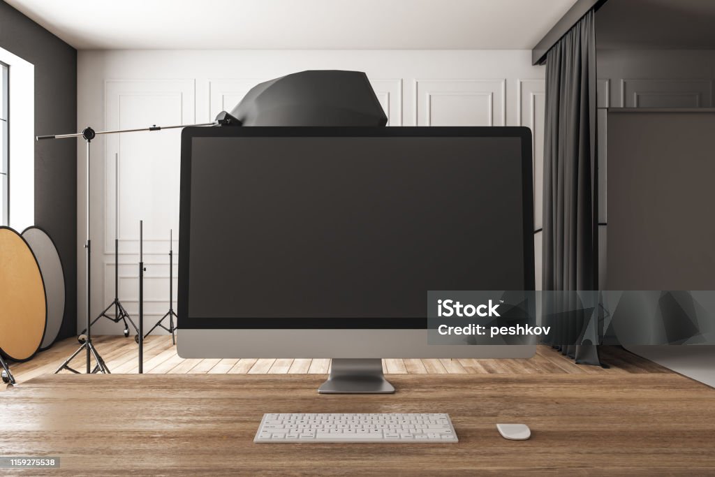 Empt Computer Screen Empty Computer Screen Stock Photo - Download Image Now - Art, Camera ...