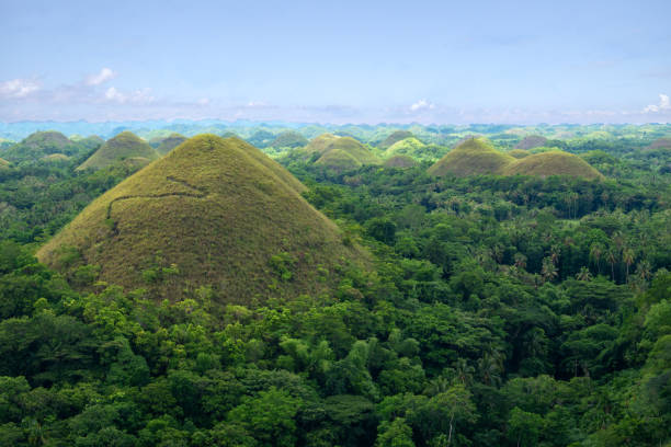 Chocolate Hills, Bohol's most famous tourist attraction, Philippines Chocolate Hills, Bohol's most famous tourist attraction, Philippines chocolate hills photos stock pictures, royalty-free photos & images