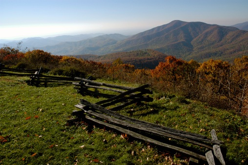 a view of the hazy mountains of Virginia