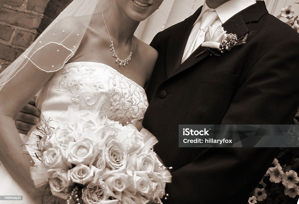 Sposa e sposo-seppia & - Foto stock royalty-free di Bianco e nero