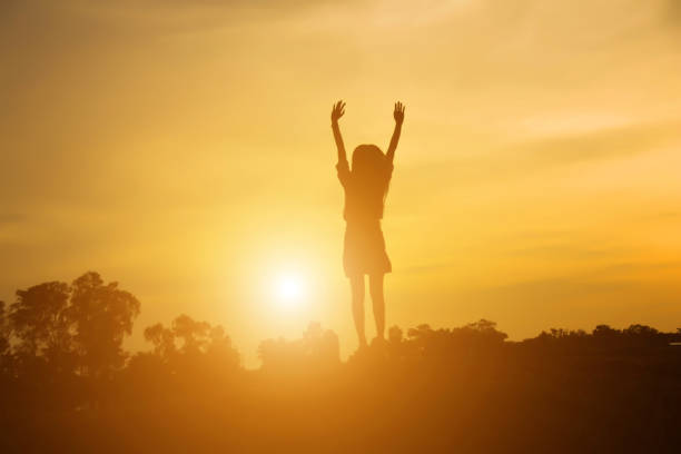 istock Silhouette of woman 1159416871