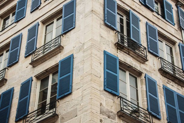 Corner of the building, full frame