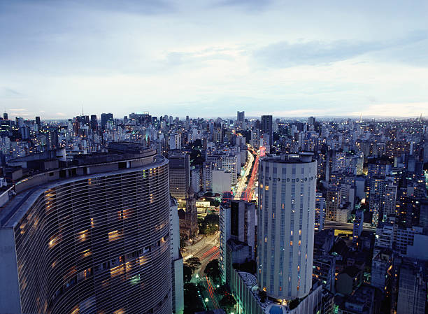 città di san paolo, brasile - southeastern region sao paulo state sao paulo brazil foto e immagini stock