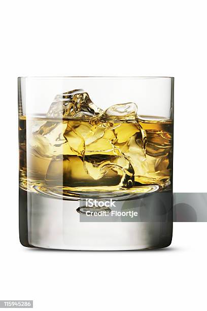 Getränke Whisky On The Rocks Stockfoto und mehr Bilder von Alkoholisches Getränk - Alkoholisches Getränk, Eiswürfel, Farbbild