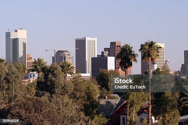 Panorama Del Centro De La Ciudad De Phoenix Foto de stock y más banco de imágenes de Aire libre - Aire libre, Alto - Descripción física, Antena - Aparato de telecomunicación