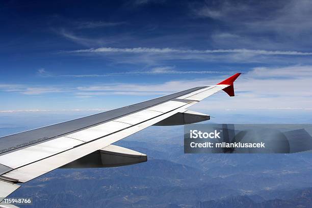 Viaje Aéreo Foto de stock y más banco de imágenes de Abierto - Abierto, Aire libre, Ala de avión