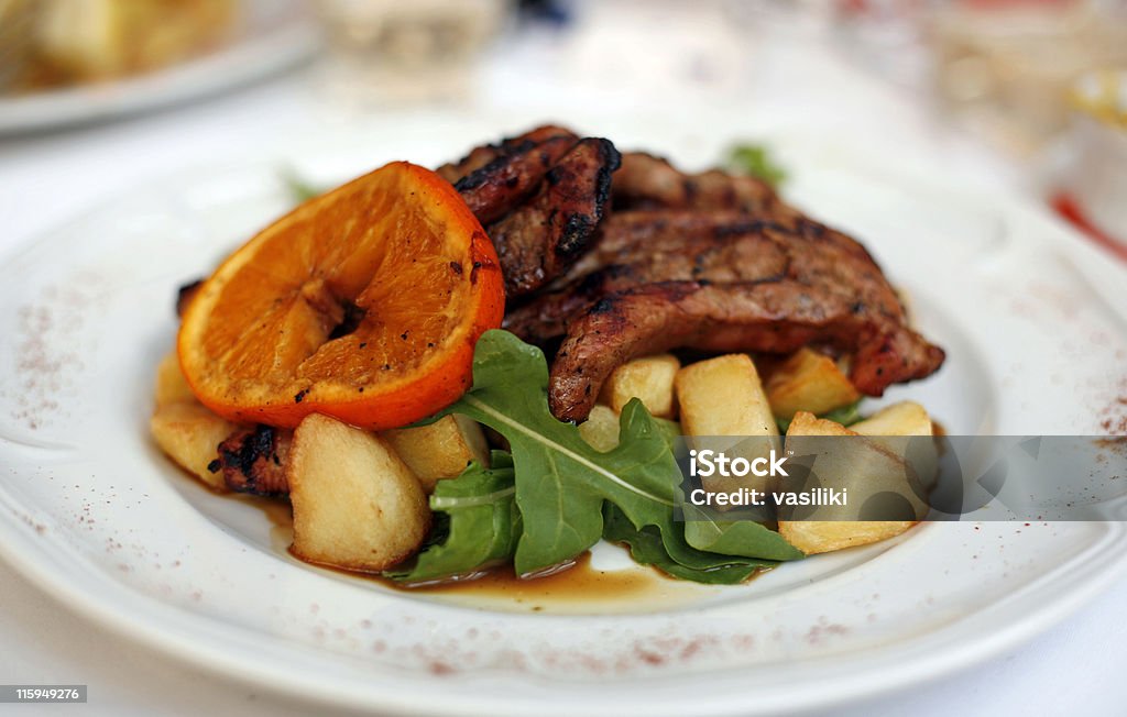 Chuletas de cerdo asado - Foto de stock de Alimento libre de derechos