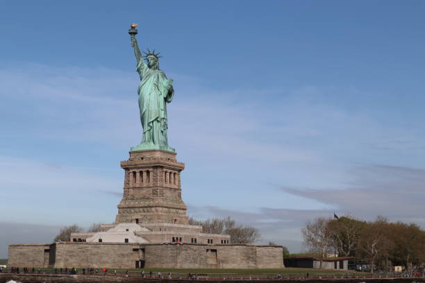istock The Statue of Liberty on a sunny day 1159497968