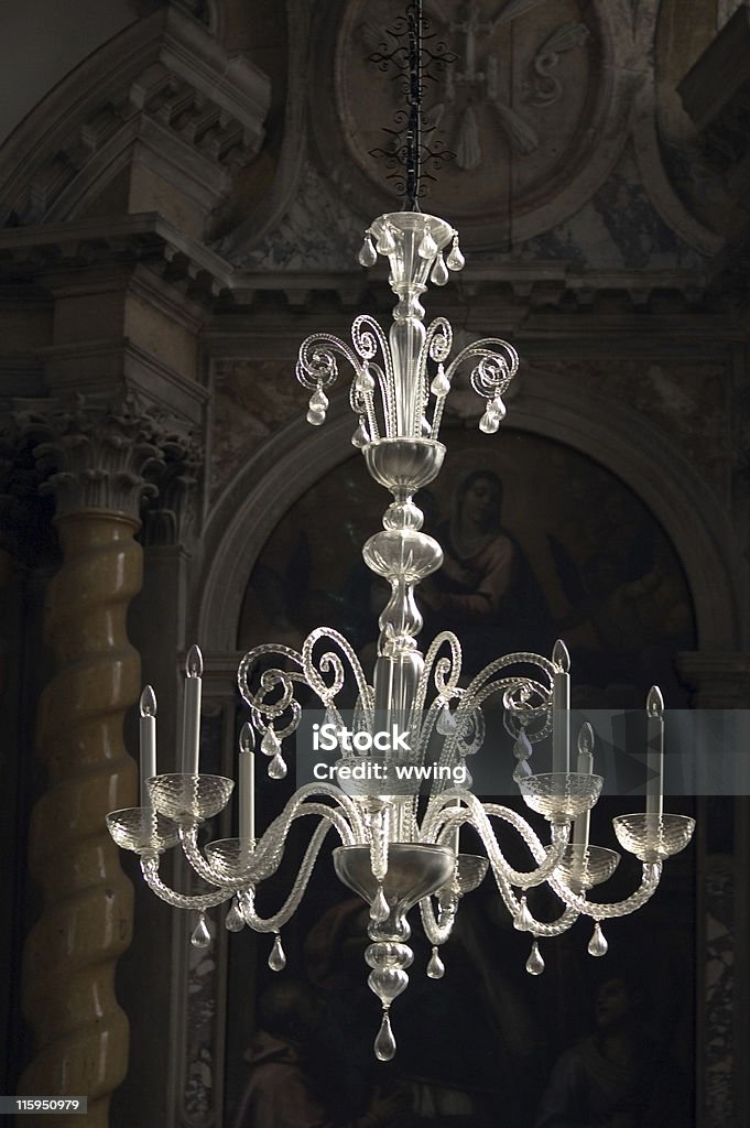 Церковь-люстры - Стоковые фото Антиквариат роялти-фри