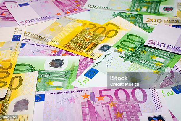 Tło - zdjęcia stockowe i więcej obrazów 500 - 500, Banknot, Banknot euro