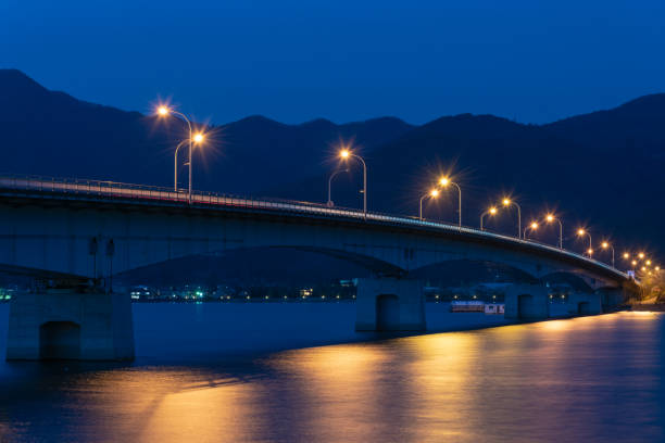 istock Lake Kawaguchiko Ohashi bridge 1159557847