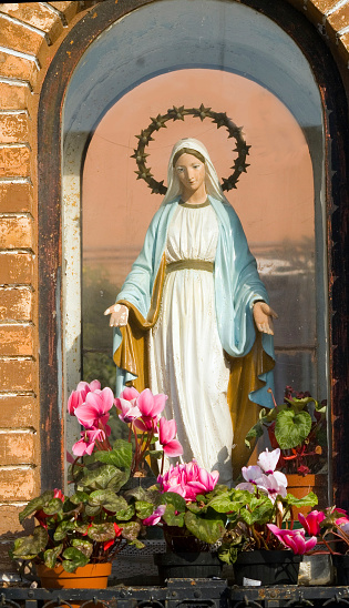 Shrine Dedicated to Mary- along a public walkway in Venice.