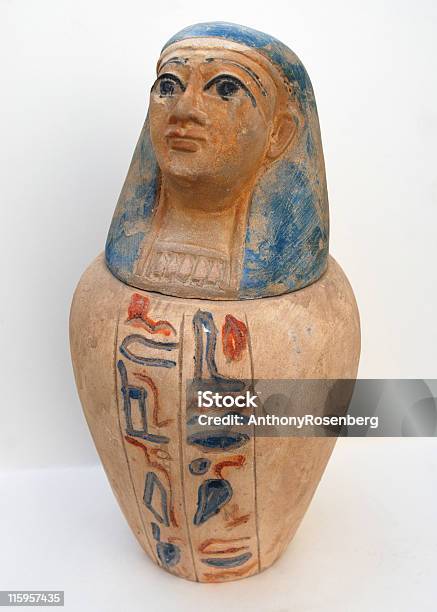 Frasco Canopic Foto de stock y más banco de imágenes de Máscara de la Muerte de Tutankamón - Máscara de la Muerte de Tutankamón, Cultura egipcia, Embalsamado