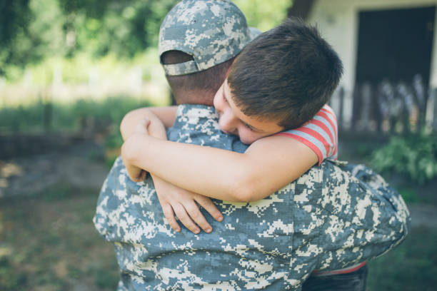 istock Daddy has to go defend the country 1159603333